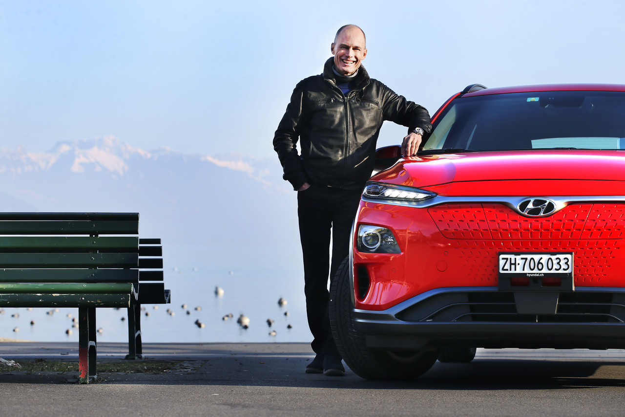 Hyundai faz parceria com o suiço Bertrand Piccard