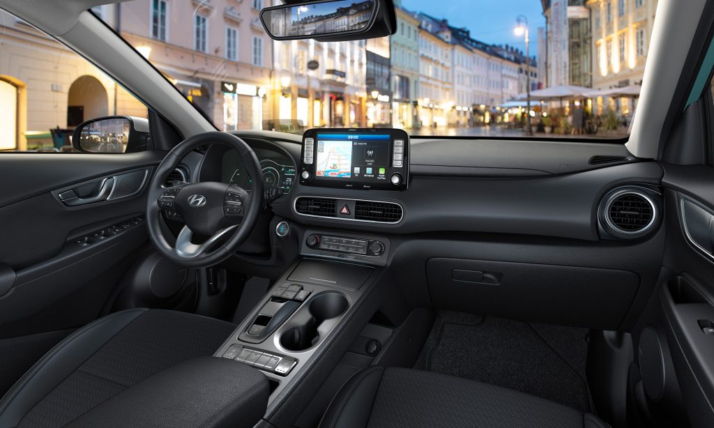 interior de um hyundai Híbrido ou Elétrico