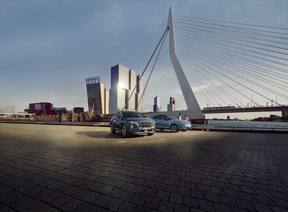 Hyundai Tucson e Kauai EV na rua