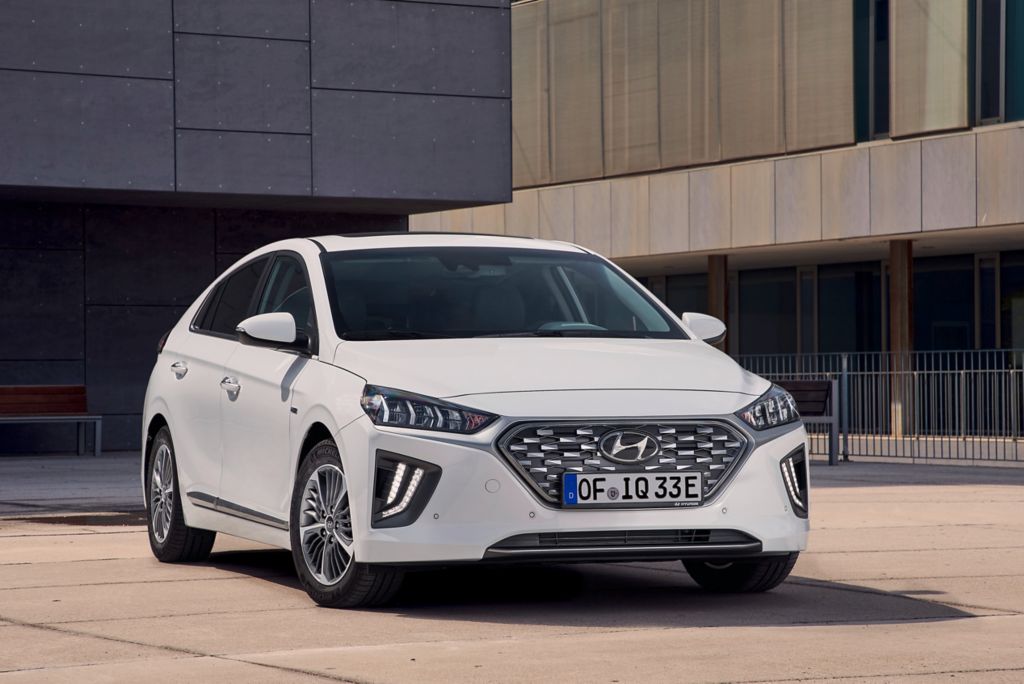 IONIQ Plug-in branco
