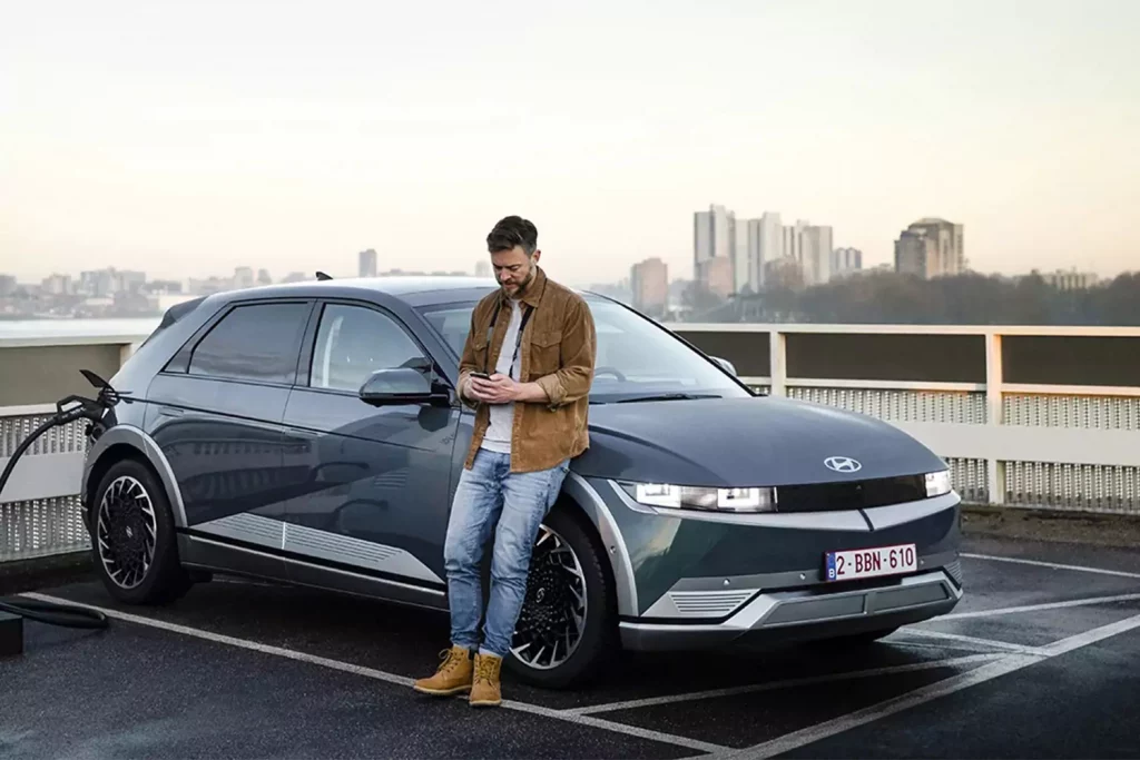 homem a carregar ionic5